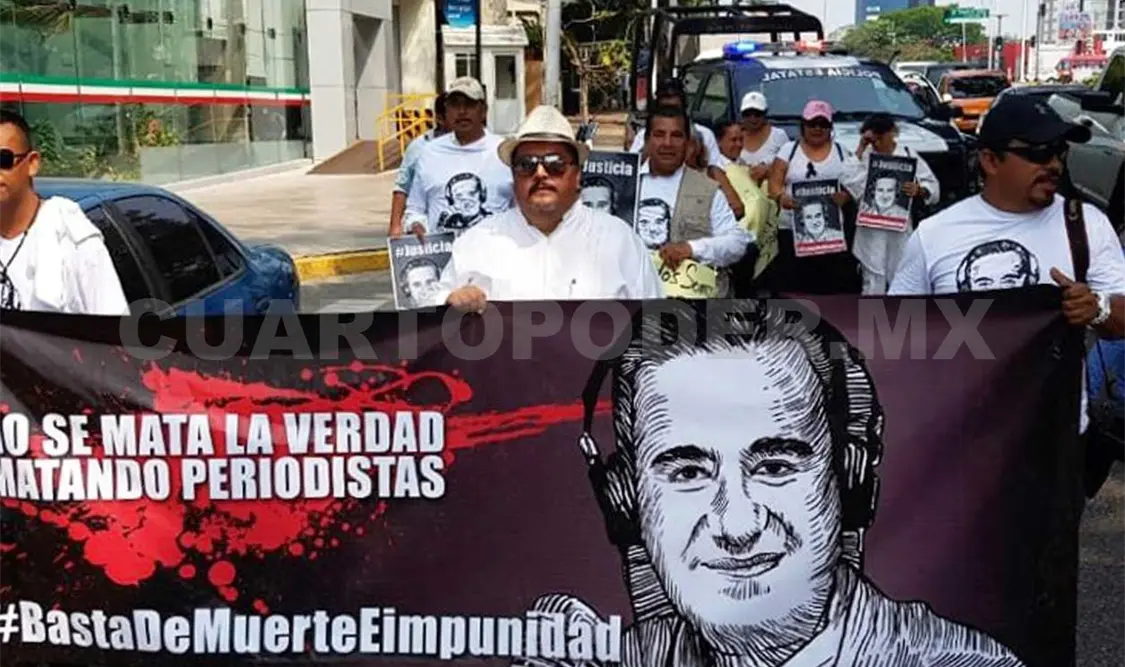 Integrantes de diversos medios de comunicación realizaron una marcha. Agencias
