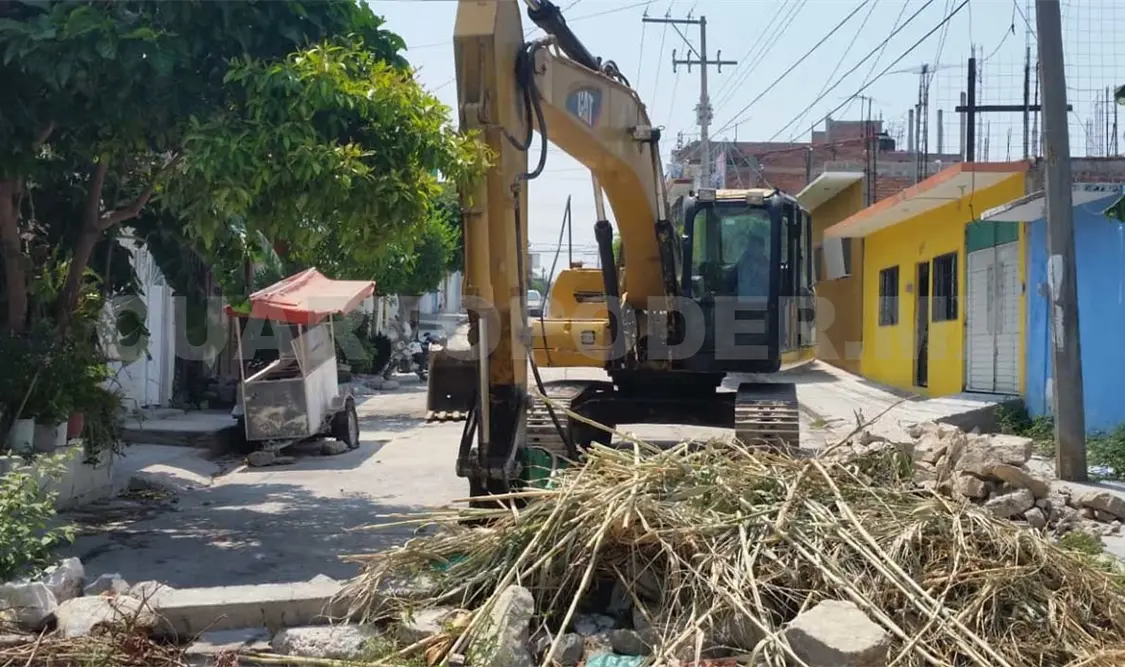 Cumpleaños feliz a calle cerrada