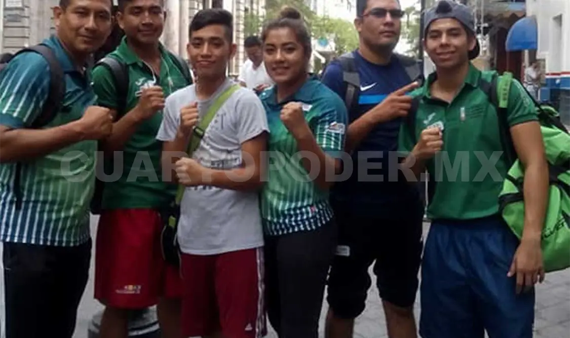 Pugilistas realizaron concentración