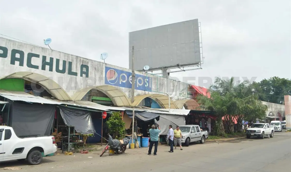 Locatarios denuncian fraudes en tianguis