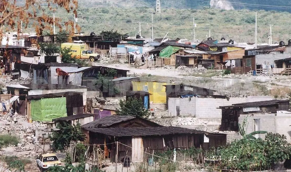 Instituciones deben cumplir leyes ambientales