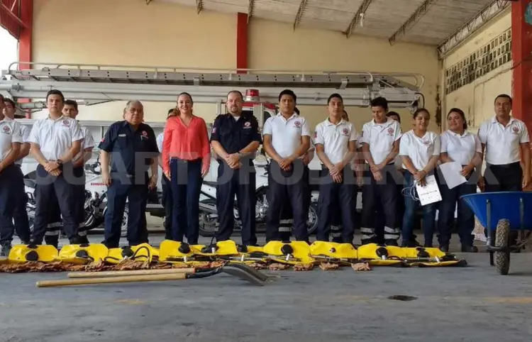 Regularizarán pago a bomberos en junio