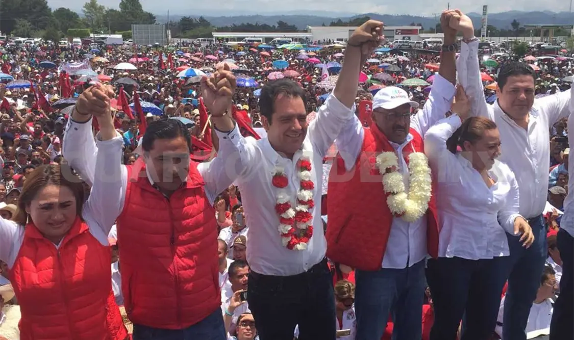Roberto Albores afirma construirá Carretera Palenque-SCLC