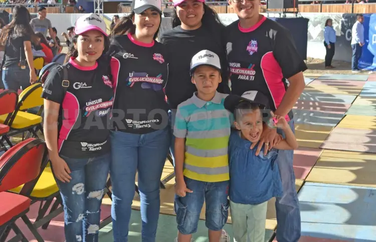 Ponencias, convivencia y más