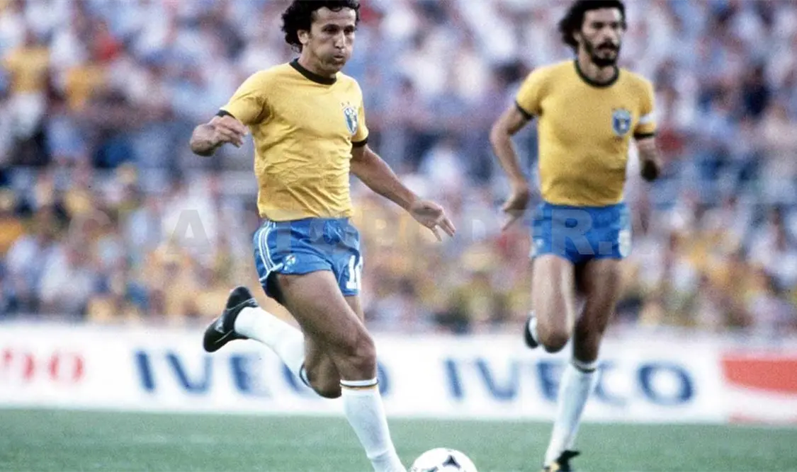 El “Pelé Blanco” que se aferró al periodismo