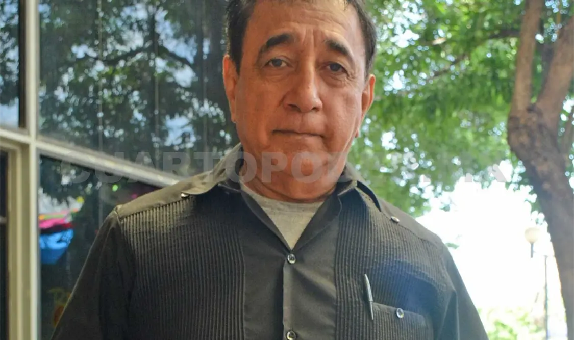 Conjunto Folclórico pone en alto a México