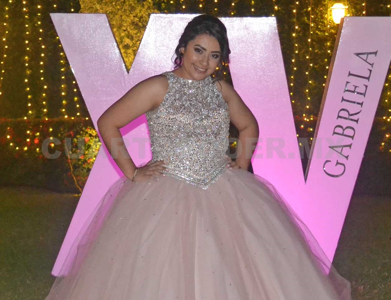 Felices XV años, Gabriela