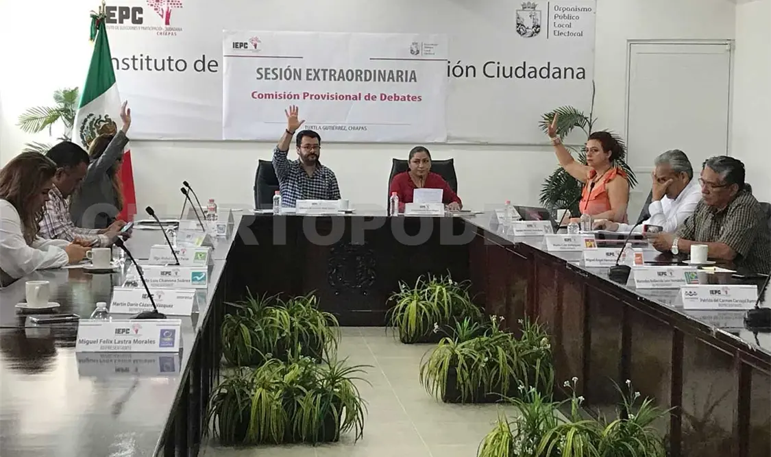 Listos, moderadores para segundo debate