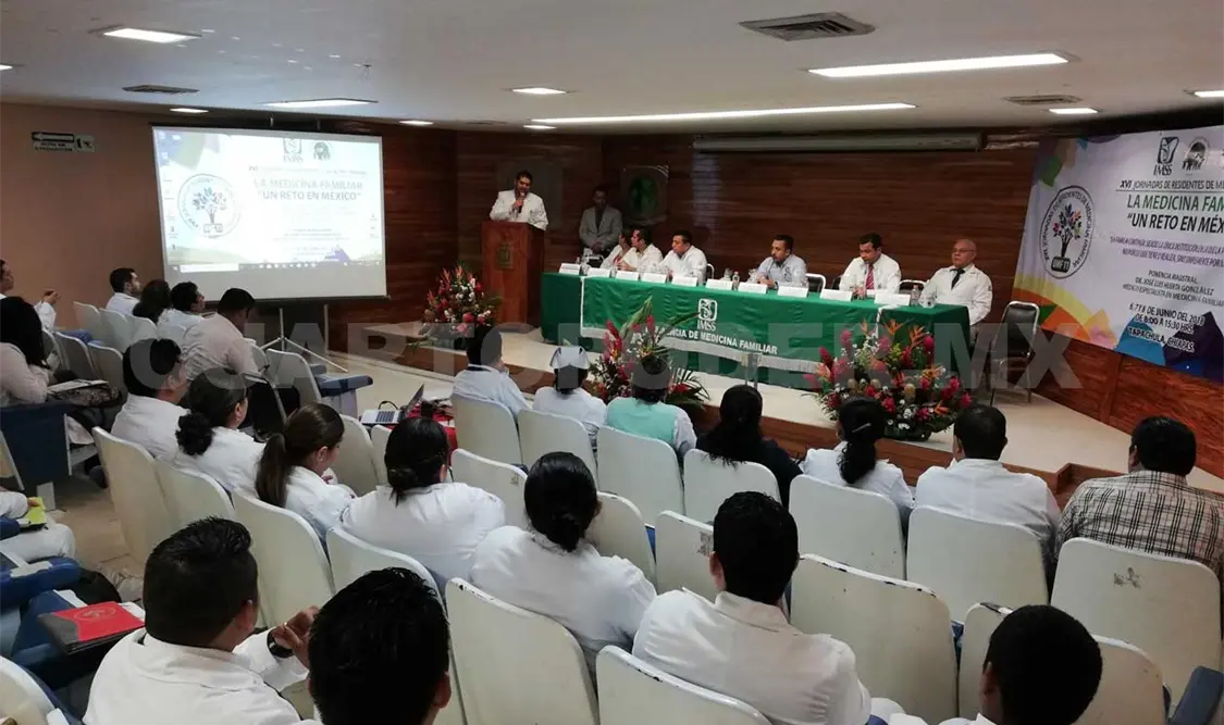 Realizan jornadas médicas para residentes
