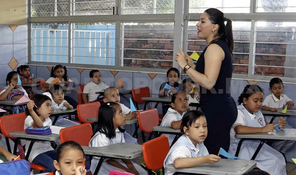 Las Directrices buscan mejorar las políticas de formación y desarrollo profesional docente en Chiapas. CP
