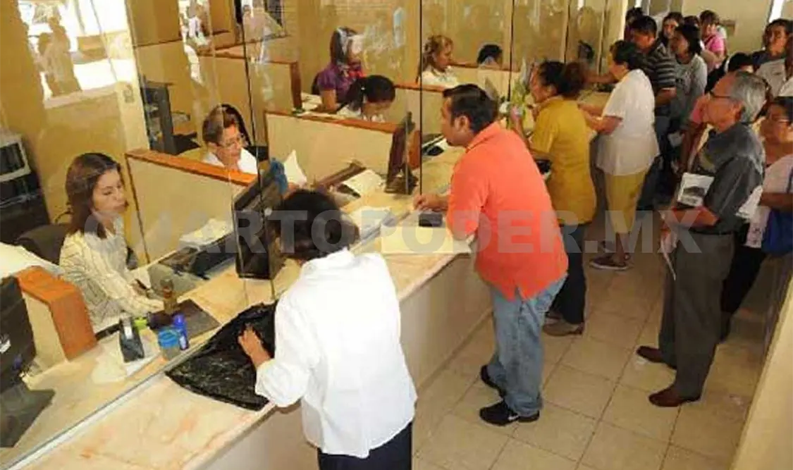 Burócratas logran incremento del 6.2 por ciento