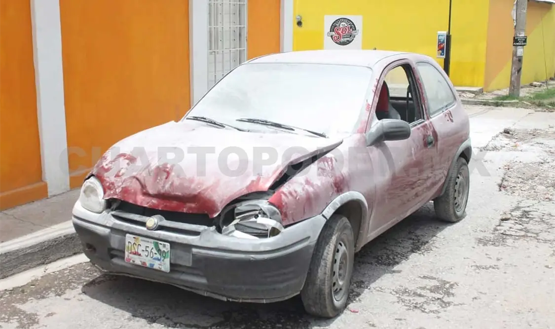 Se incendia Chevy tras ser chocado por Pick up