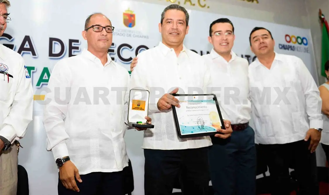 Entregan Premio al Mérito Estatal de Investigación 2017