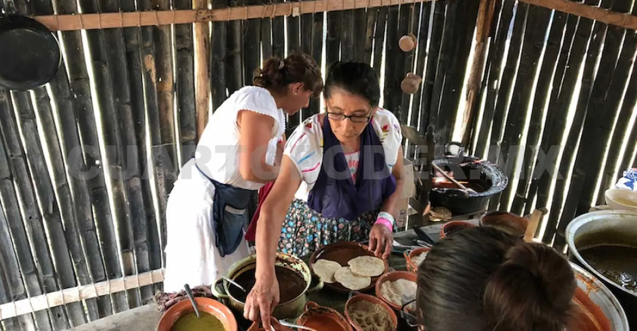 Buscan preservar sabiduría de mujeres rurales