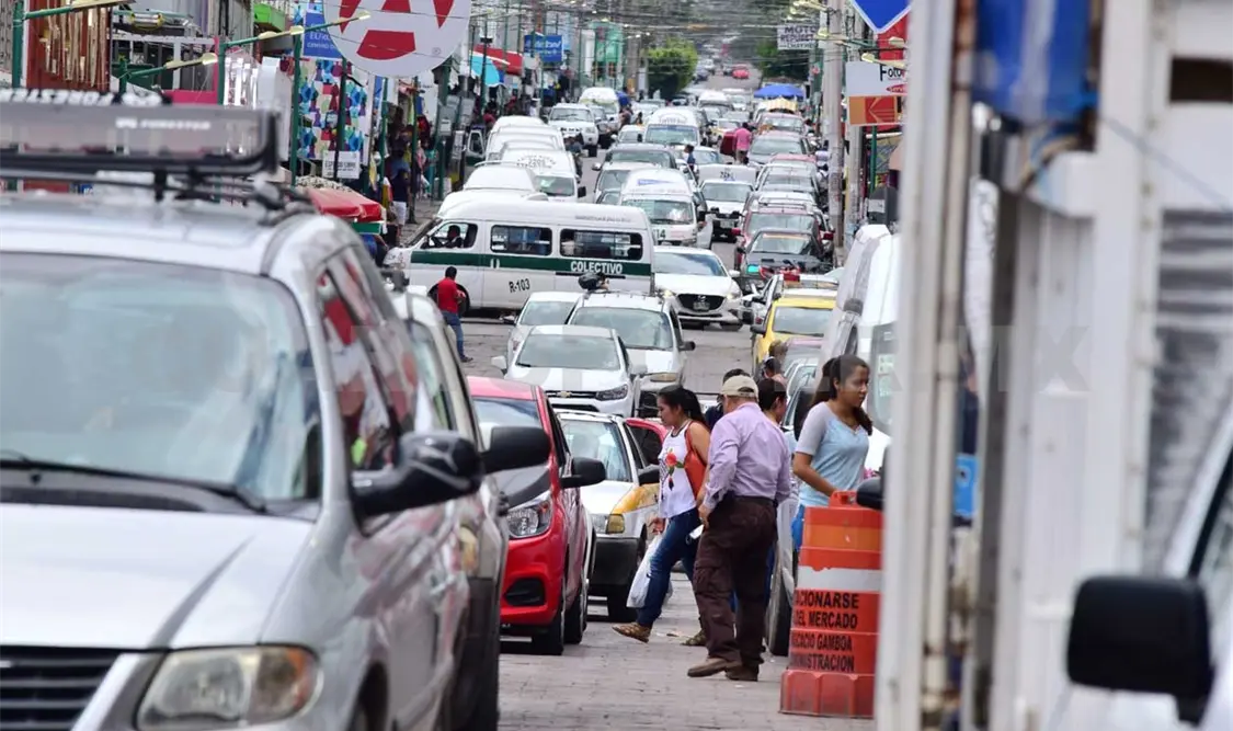 Centro de la ciudad luce intransitable