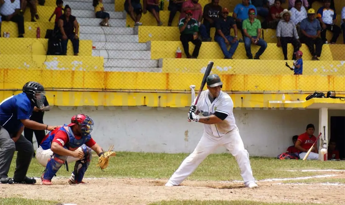 Guacamayas barrió la serie en Palenque