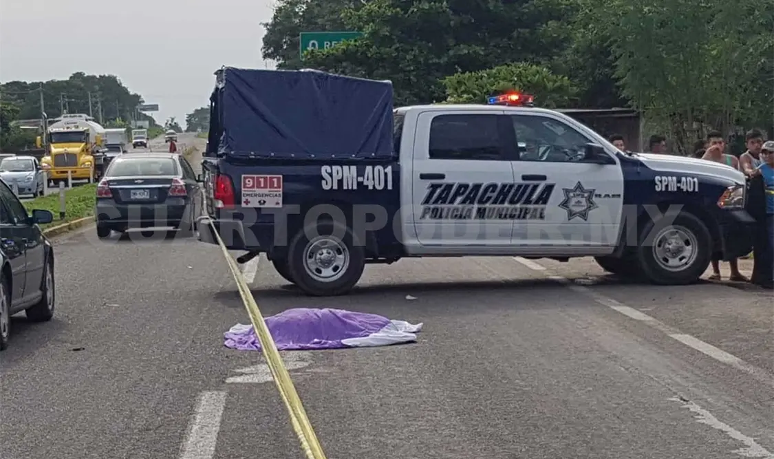 Muere niña atropellada por dos vehículos