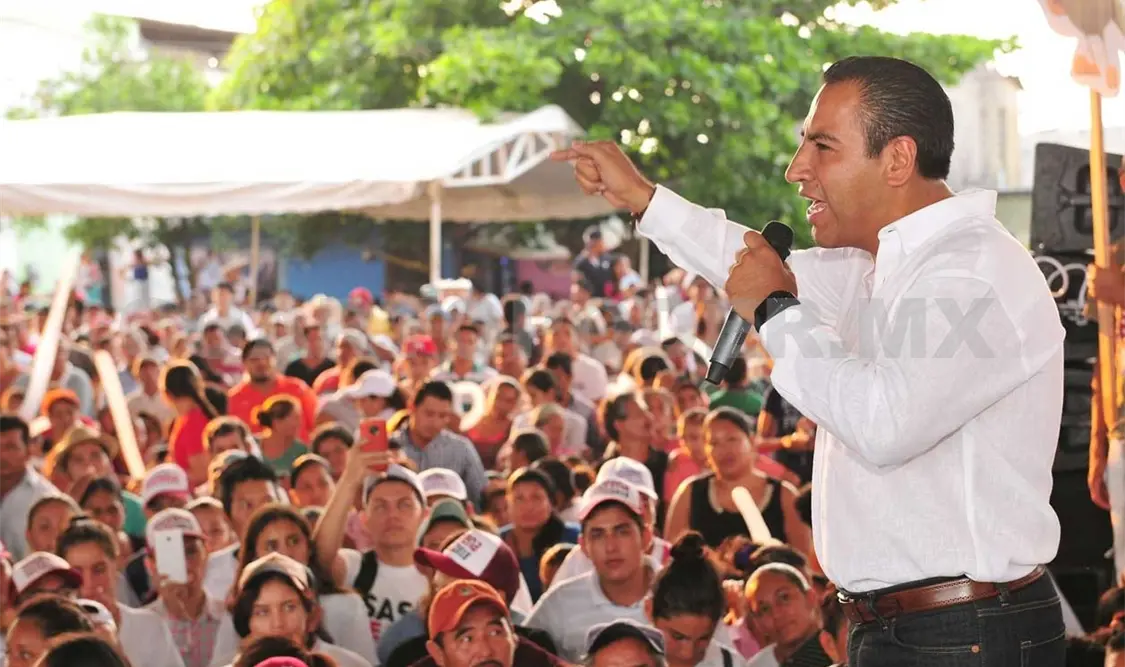 ERA reitera reconocimiento a maestros