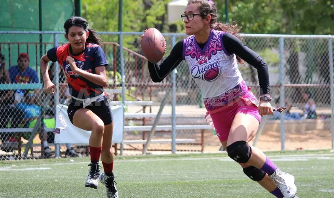 Queens por liderato ante los Halcones