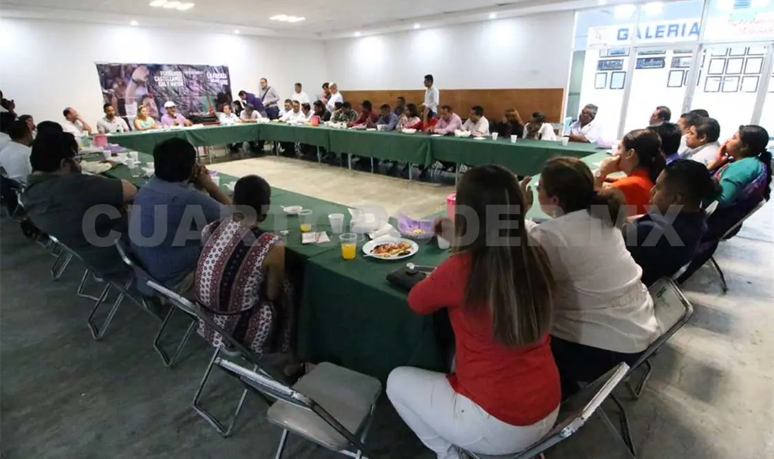 Líderes del pueblo evangélico se pronuncian a favor del candidato a gobernador de La Fuerza de Chiapas. Heriberto Ortiz / CP
