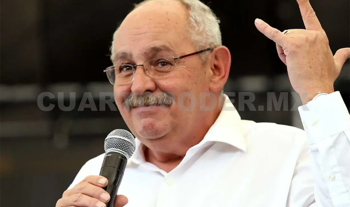El escritor será honrado con el mismo premio que su padre obtuvo en 2004. Cortesía