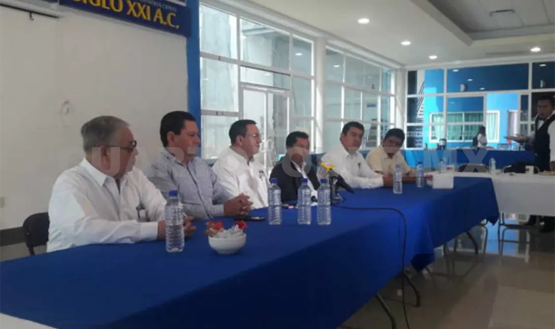 Ingenieros realizaron propuestas a candidatos
