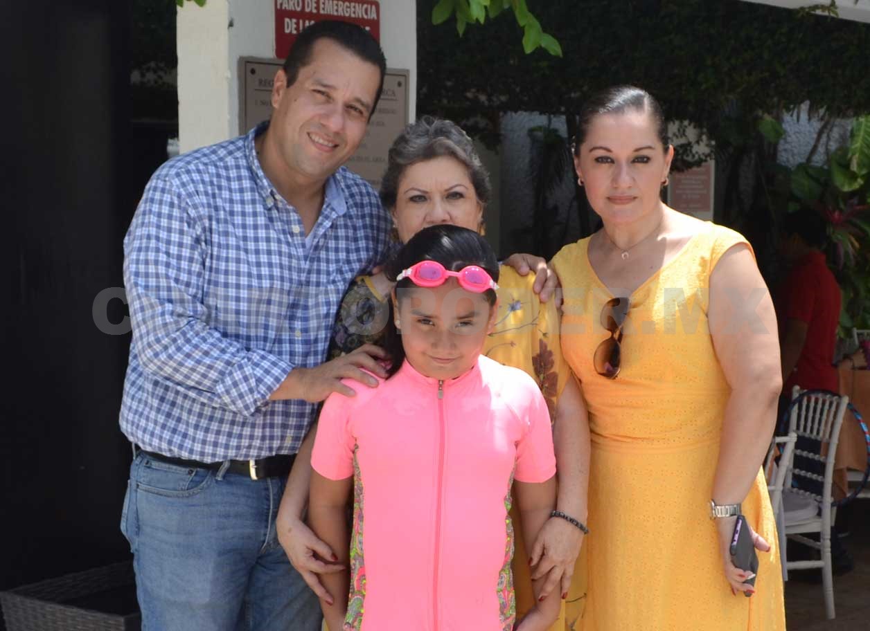 Felicidades, María José