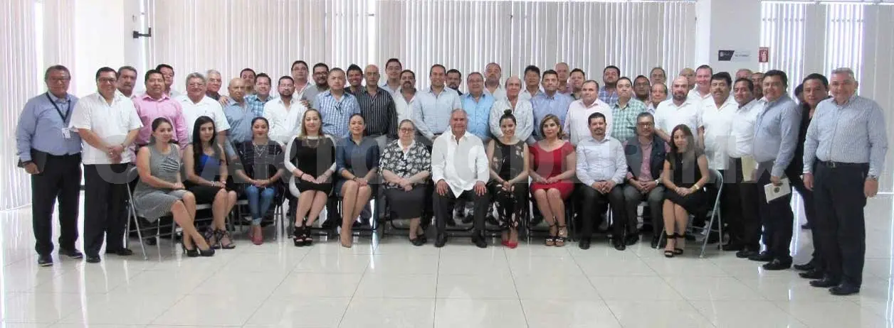 Regresa Raciel López Salazar a FGE