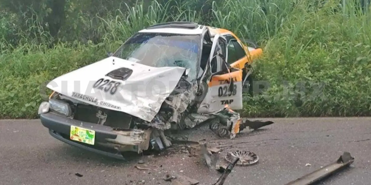 Un lesionado en fuerte accidente carretero