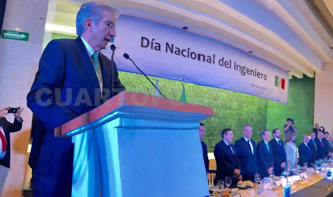 Próximo gobierno decidirá futuro del NAIM: Ruiz Esparza