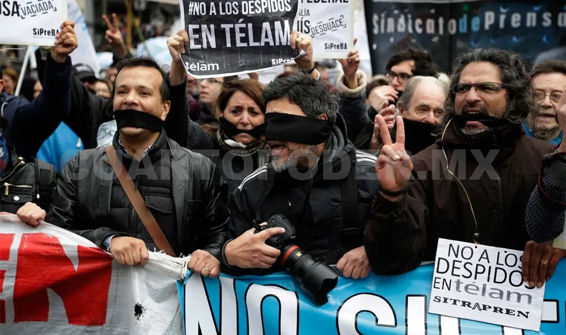 Realizan marcha nacional contra despidos