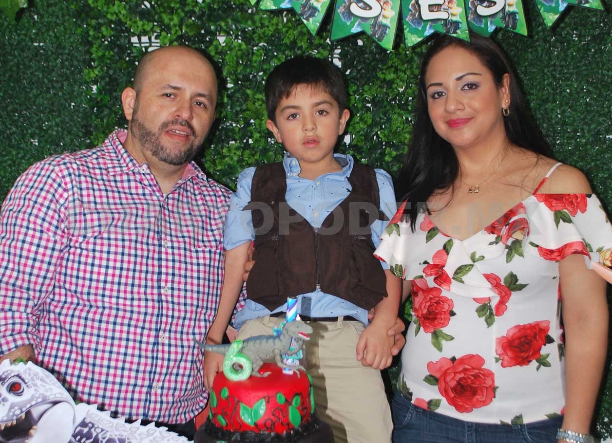 Fiesta al estilo Jurassic World