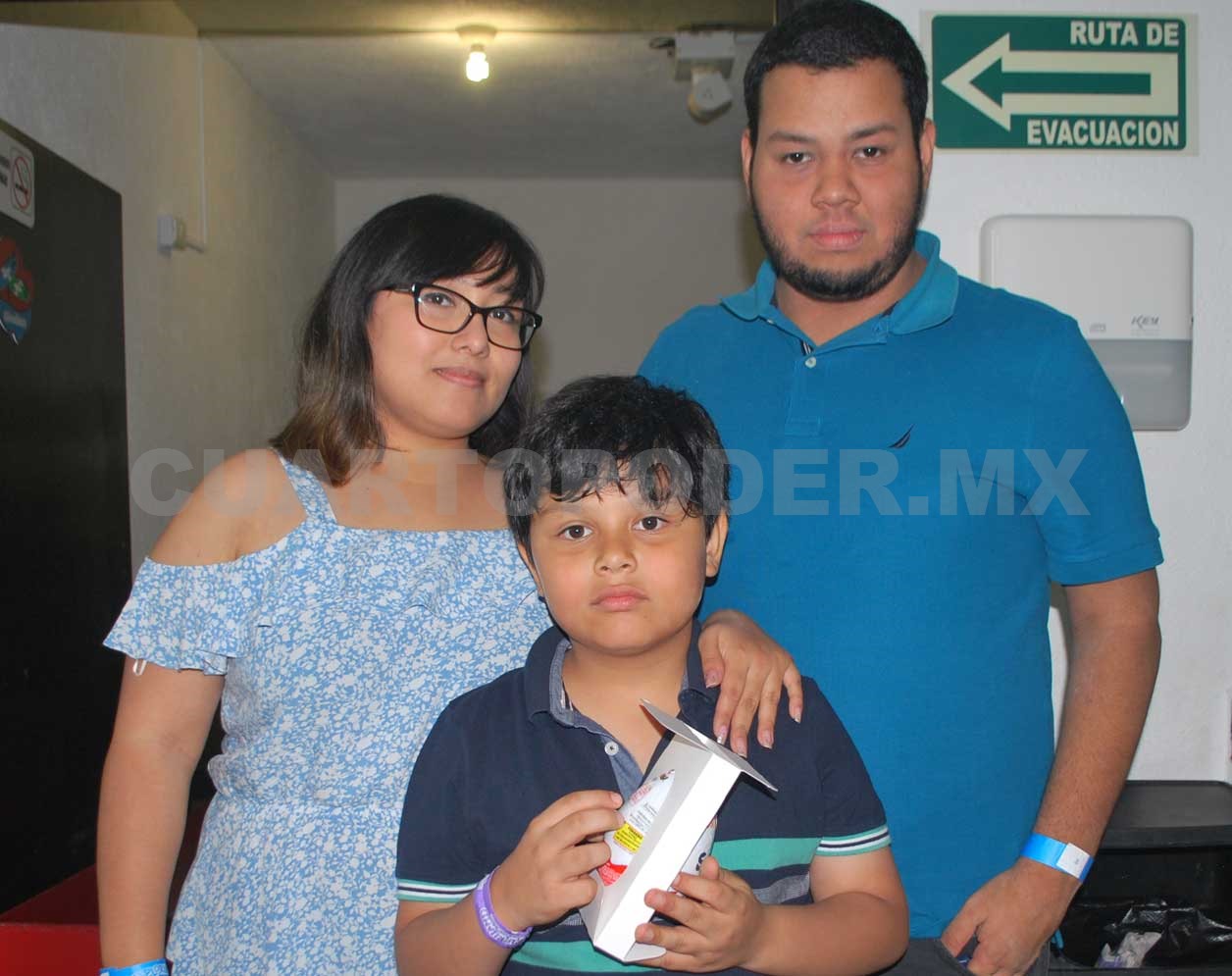Fiesta al estilo Jurassic World