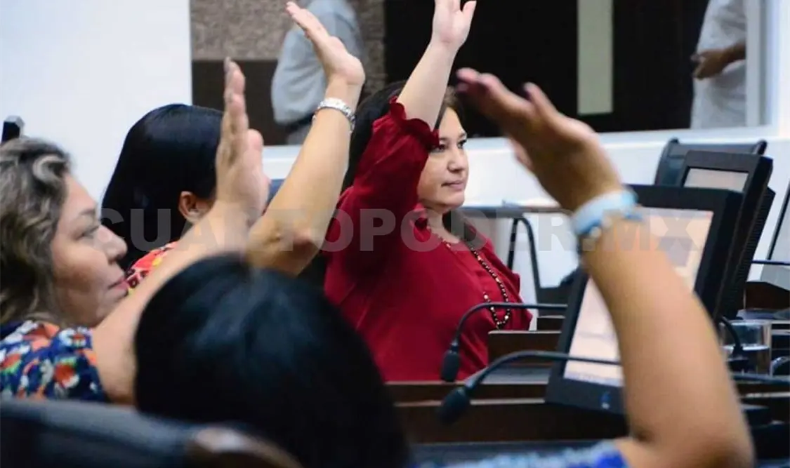 Aprueban máximo de 30 alumnos por aula