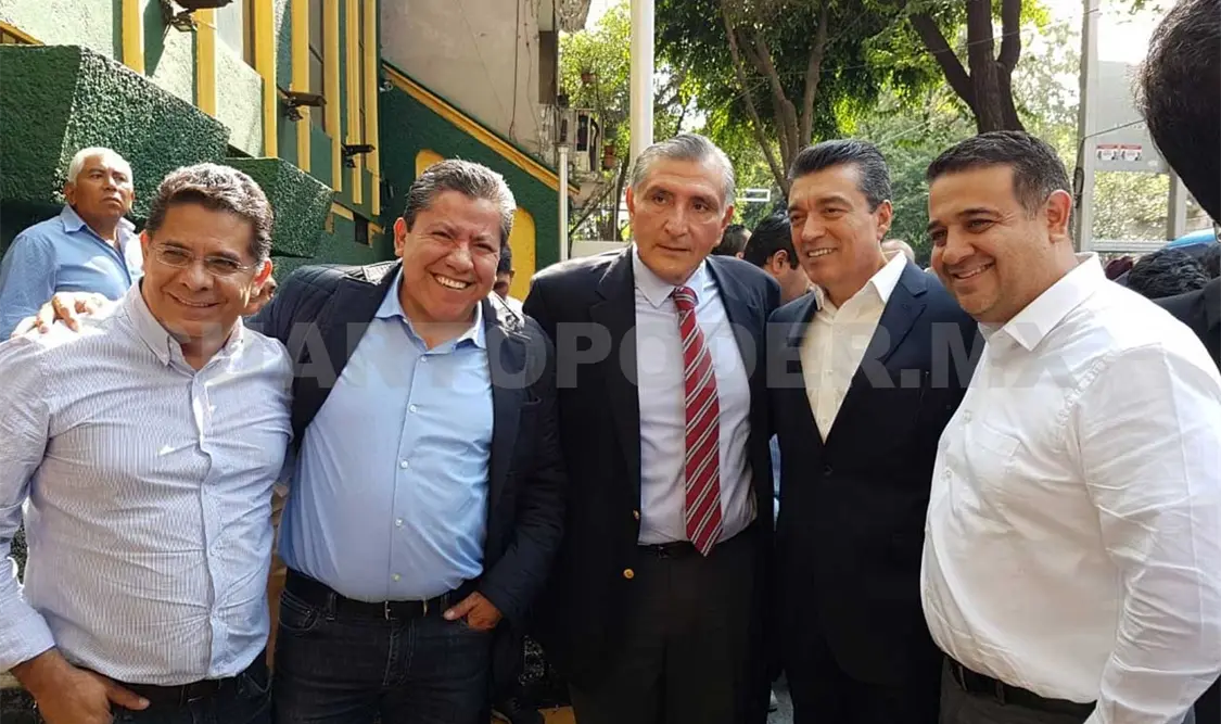 Junto al presidente electo, Escandón reafirma austeridad