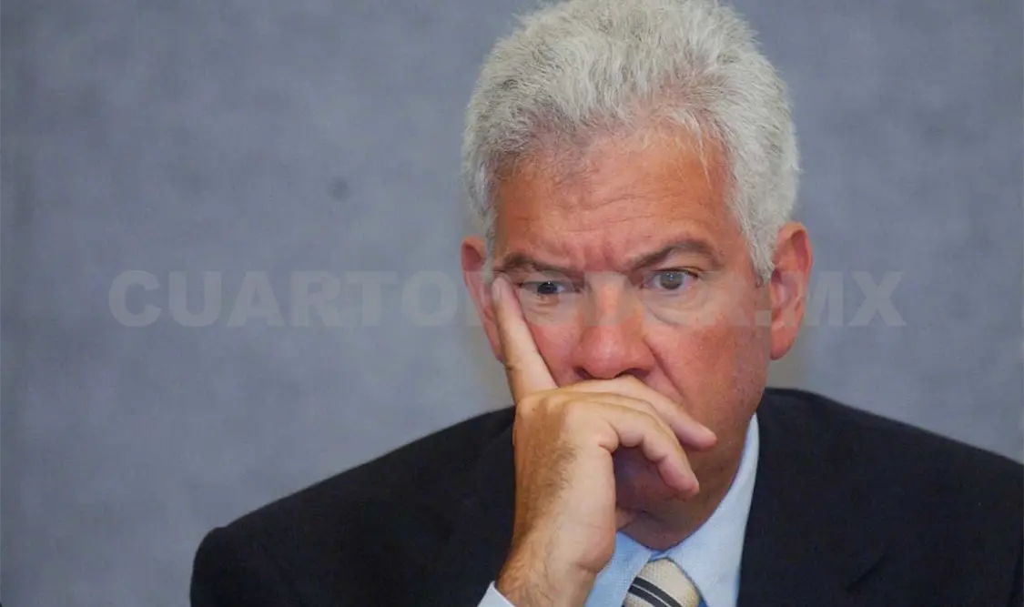 Abren vía judicial para detención de Azcárraga Andrade