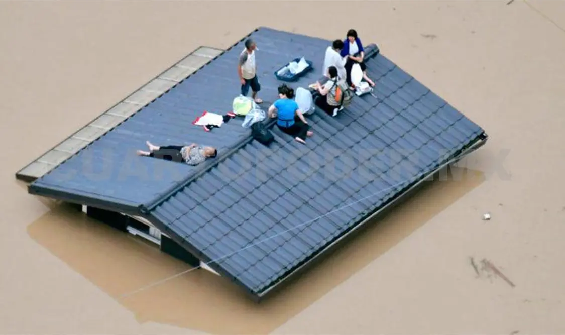 Suman 209 muertos por inundaciones