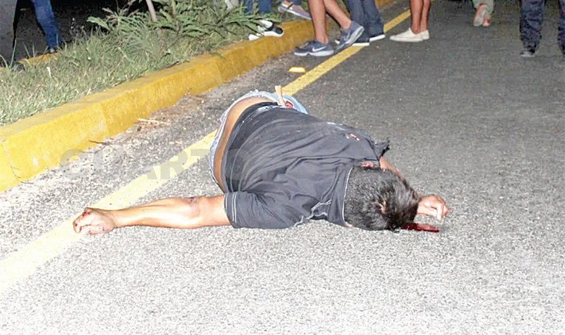 Elementos de distintas corporaciones policiacas se presentaron para tomar conocimiento de lo sucedido. Edberg Mayorga / CP