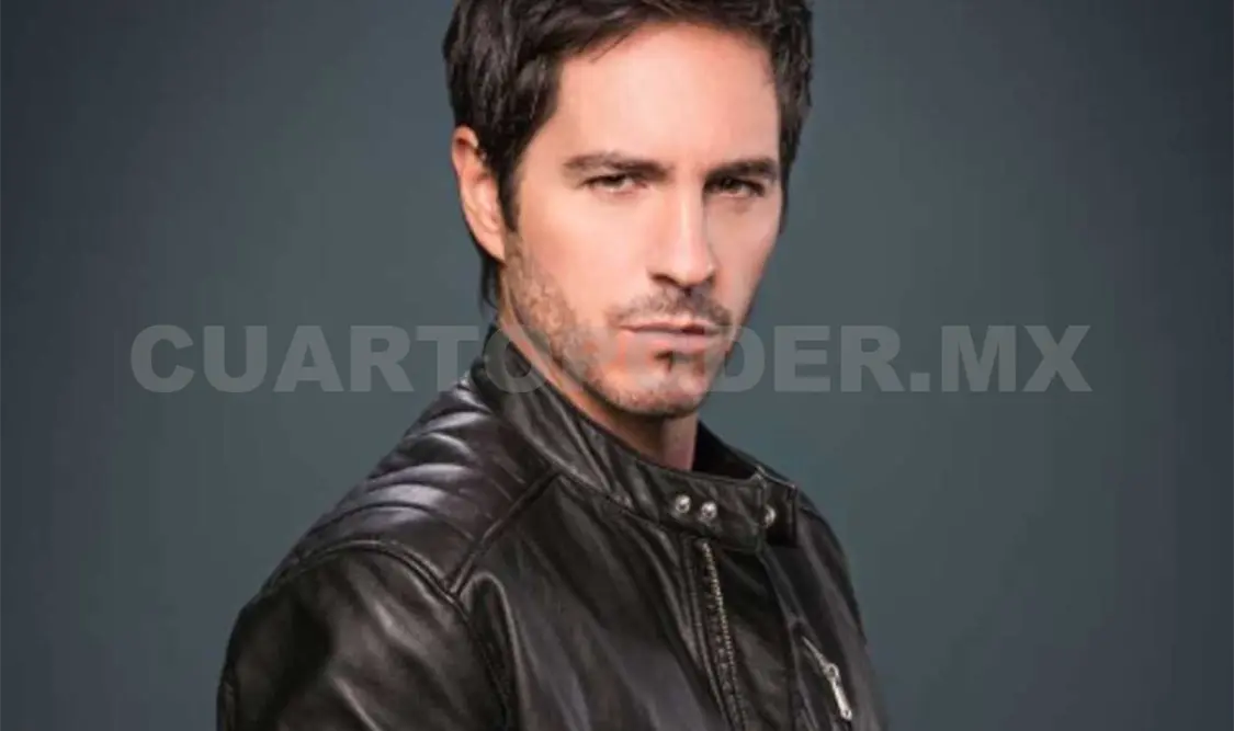 Mauricio Ochmann demuestra profesionalismo