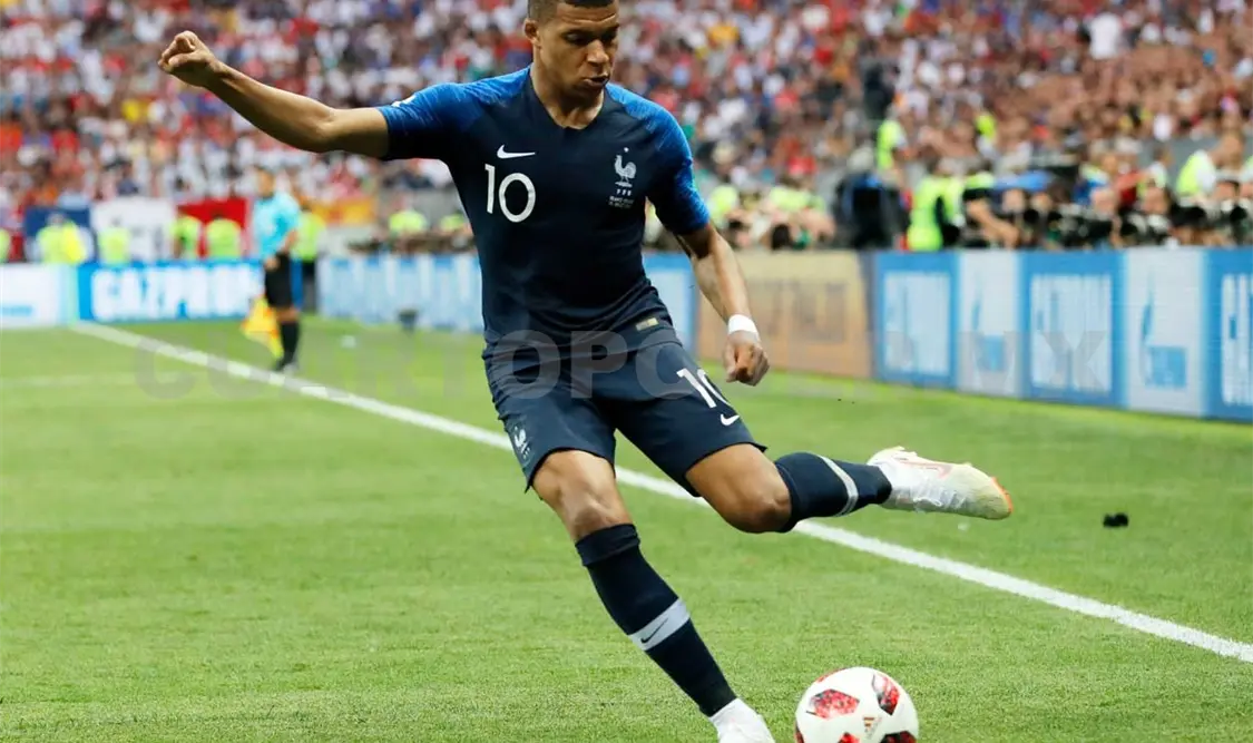 “Grizou” rima con “Zizou”, y Kylian Mbappé con “Pelé”
