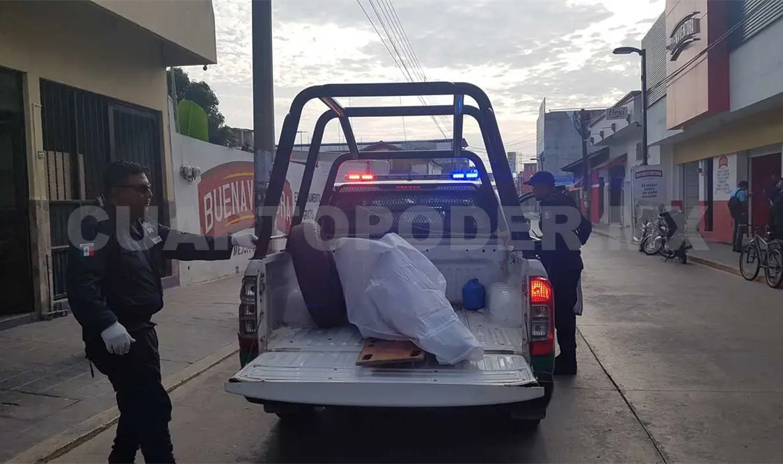 Fallece mujer al sufrir una salida de camino