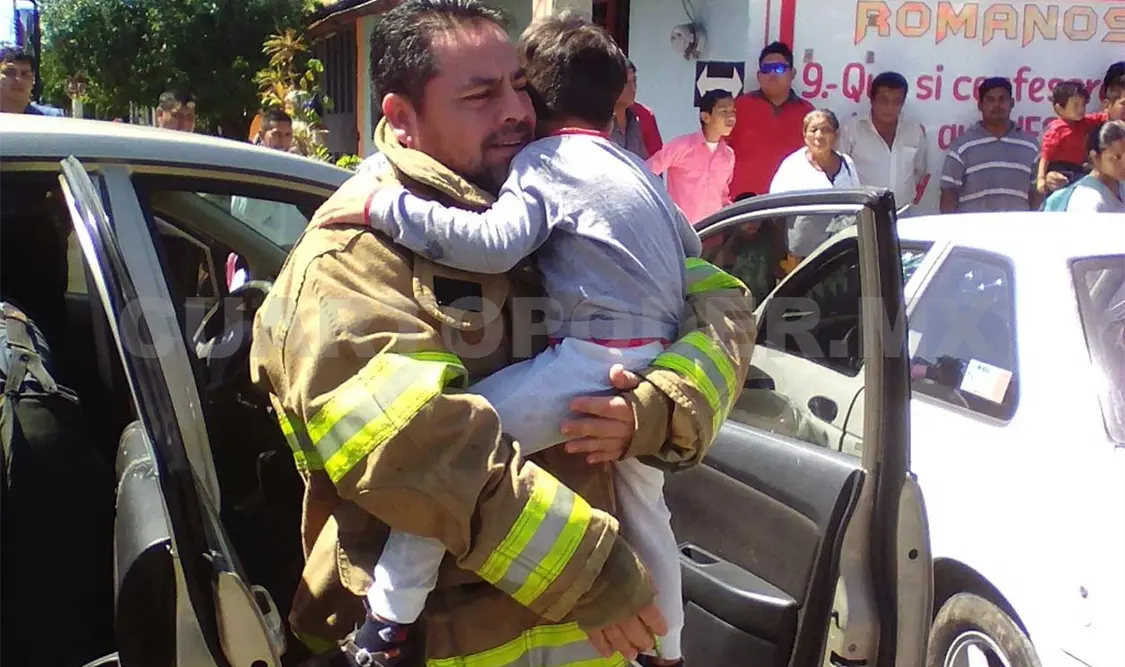 Fuerte accidente deja cuatro heridos