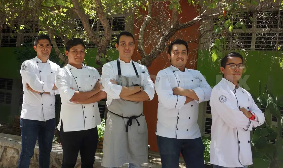 Chiapanecos ganan concurso de Gastronomía