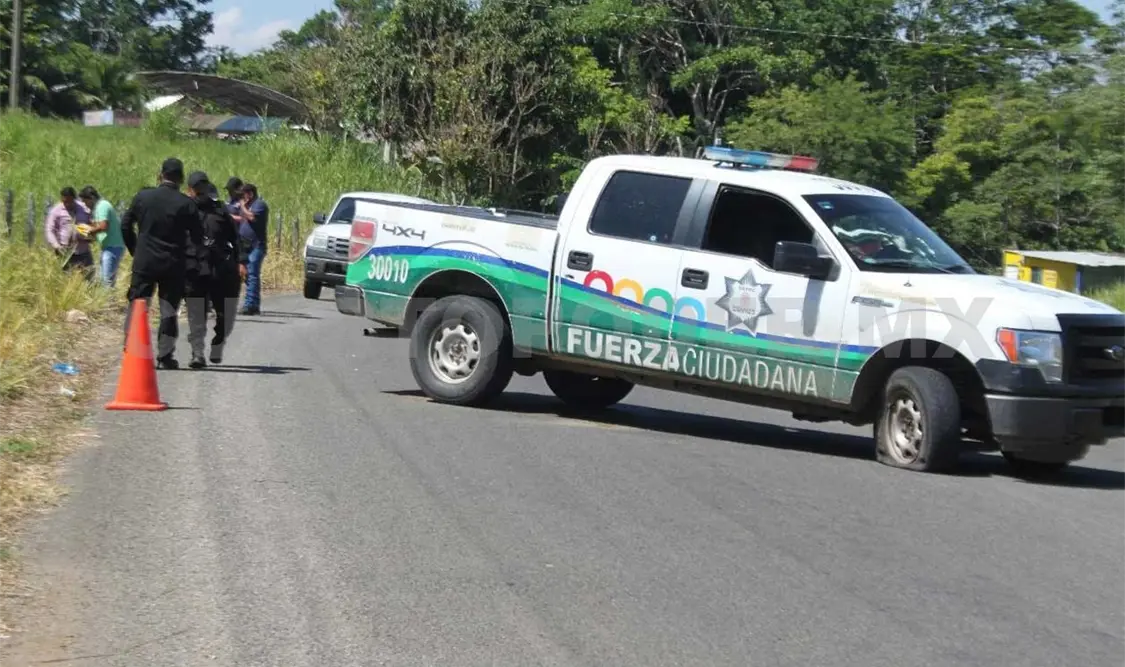 Aseguran a tres sujetos con droga en un retén