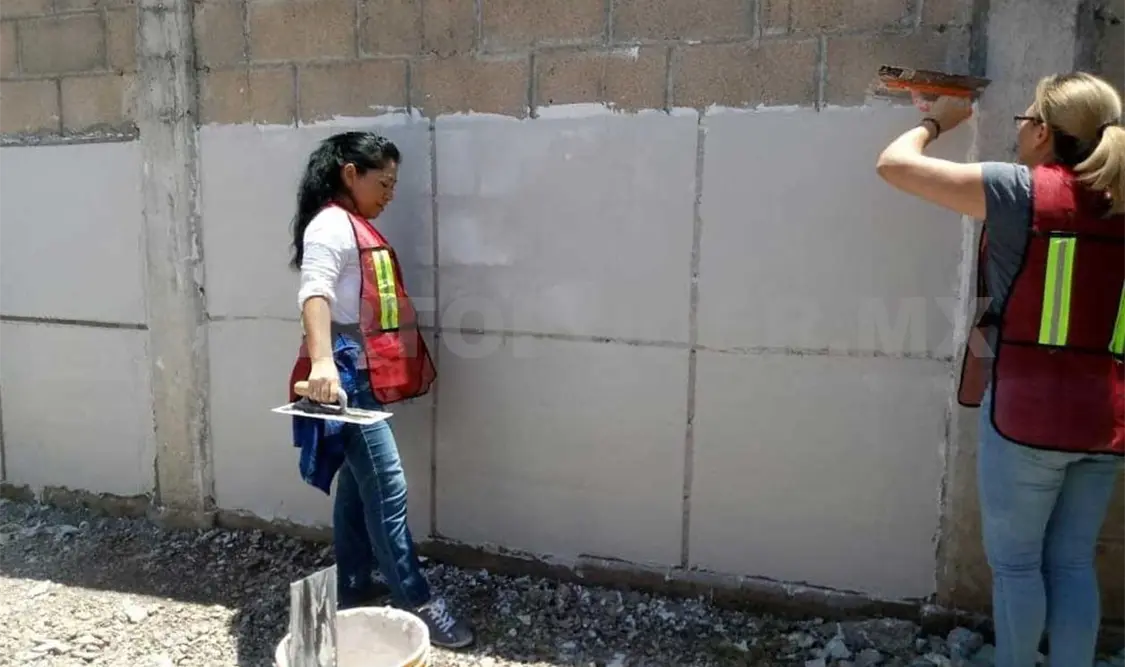Concluyen tuxtlecas capacitación en oficios no tradicionales