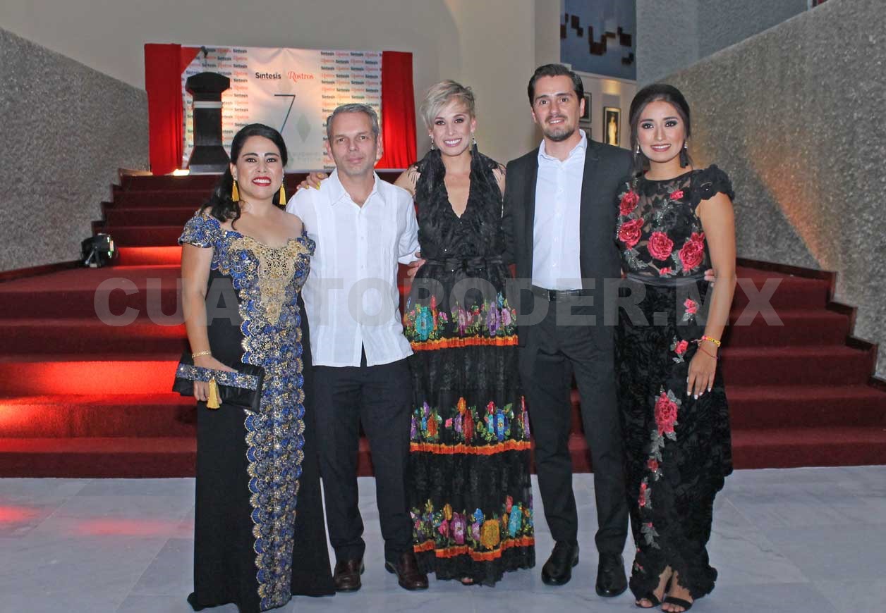 Celebraron con noche de gala