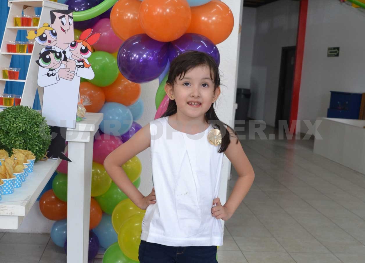 Muchas felicidades, Valentina
