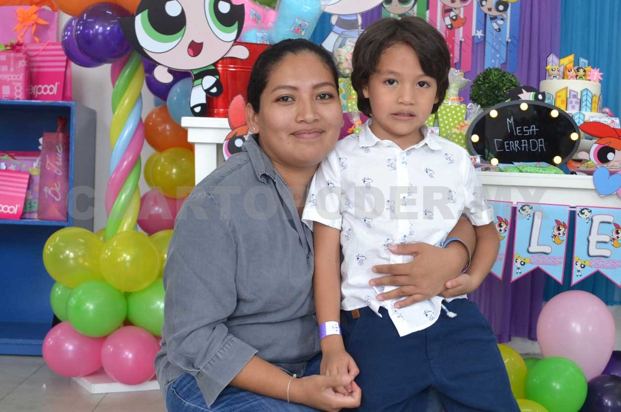 Muchas felicidades, Valentina