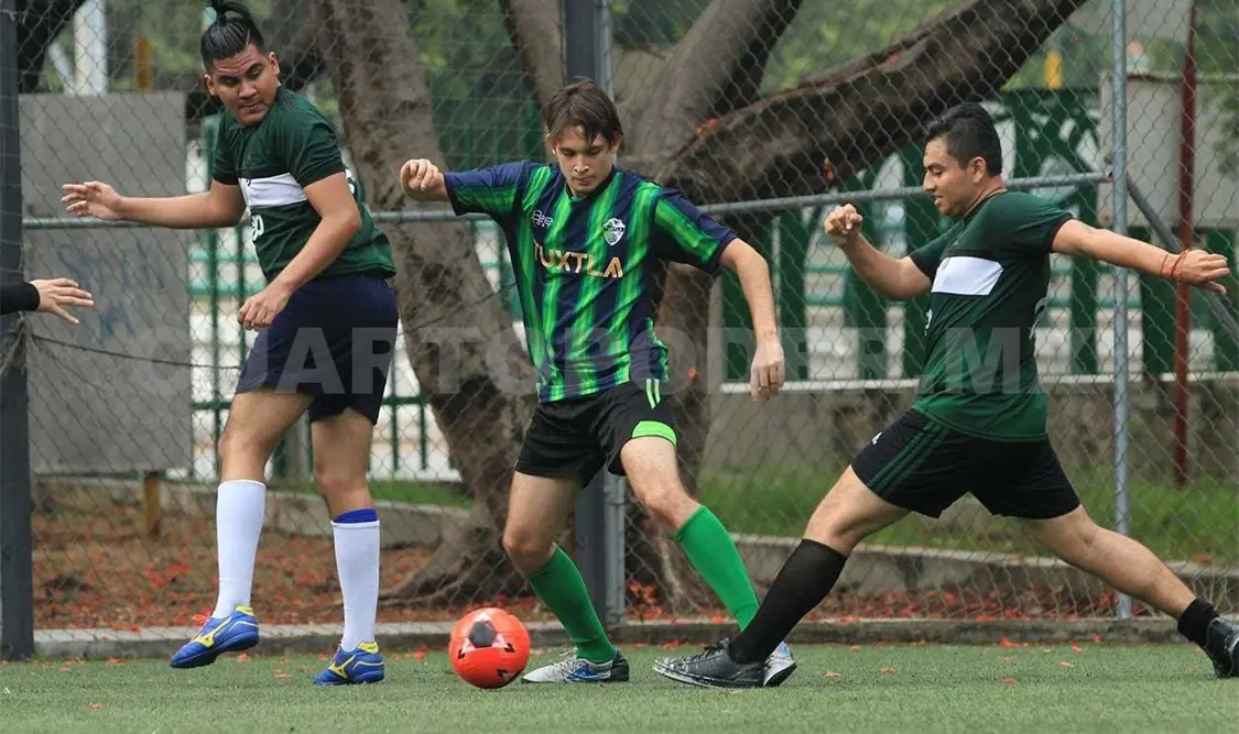Con un contundente marcador de 12 goles a dos fue como el conjunto tuxltleco dio cuenta de su similar de San Pancho. Cortesía