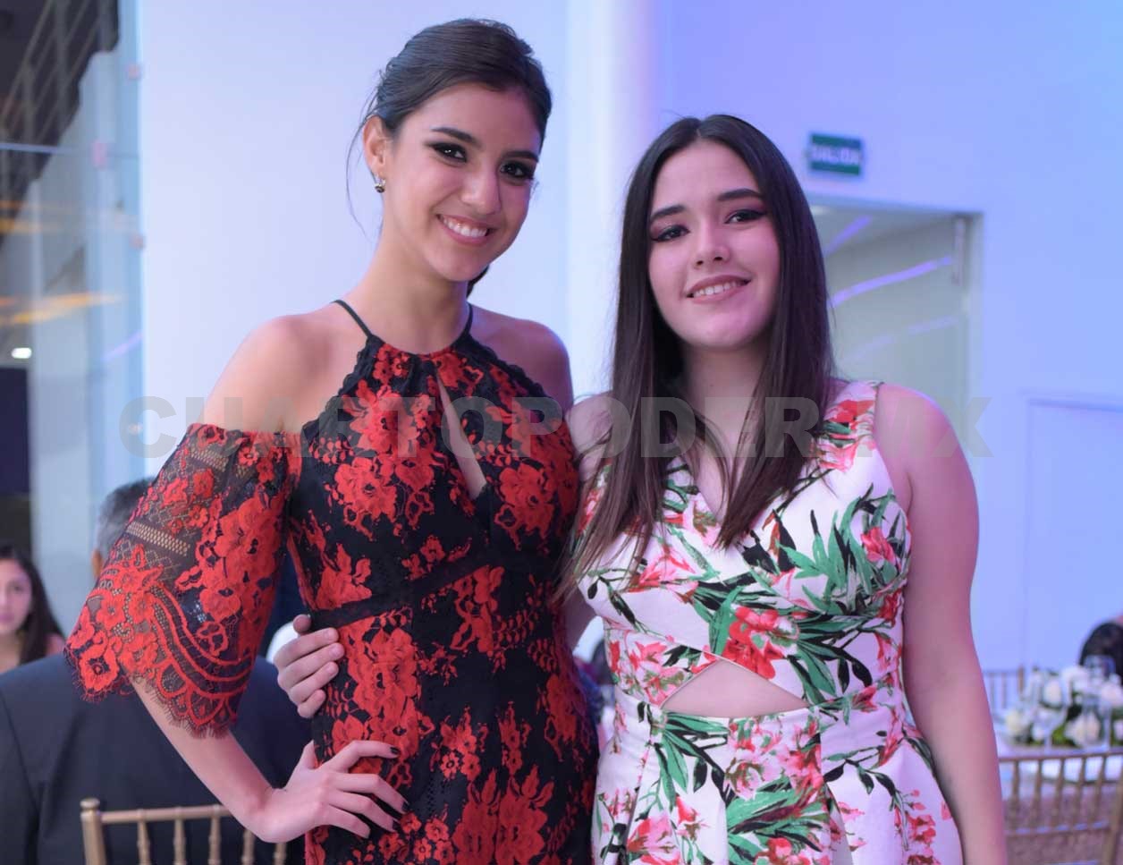 Dicen adiós a la prepa
